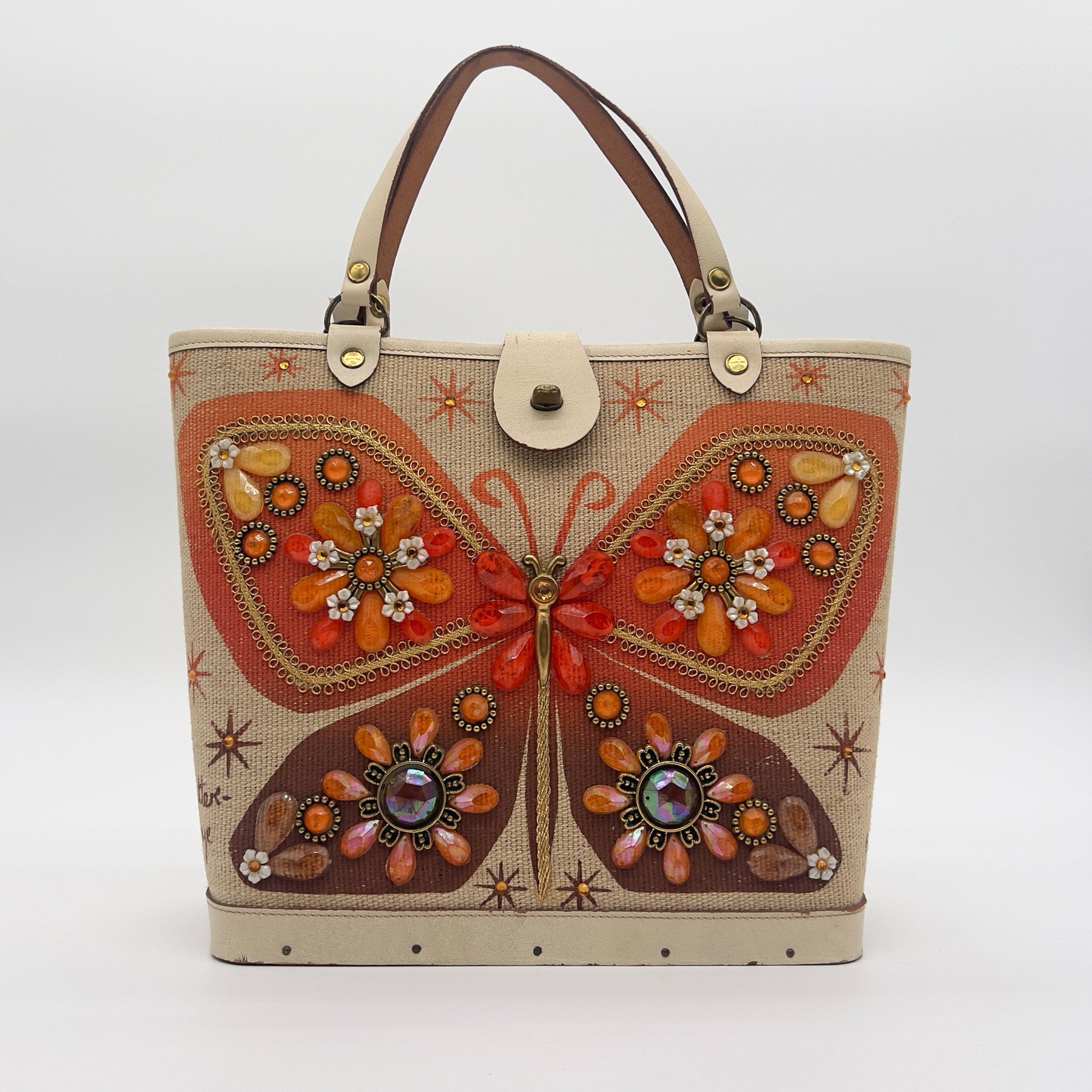 Finding Enid with LOVE - Elements with Enid: Bags in the Color Exhibit